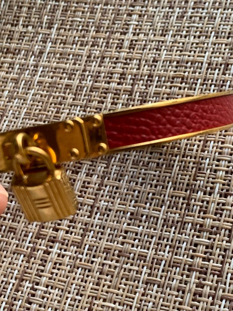HERMESエルメス ケリーバングル カデナ バングル 金メッキ×リザード 赤