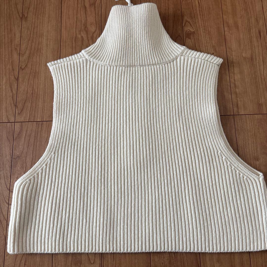 新品未使用　タグ付き♪トゥデイフル　ハーフジップ　ニットベスト