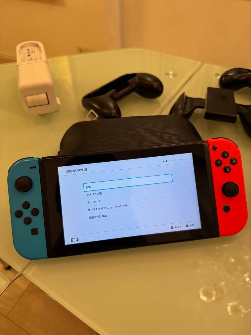 だ*ょ様 Nintendo Switch 青/赤 本体 コントローラー3個付き