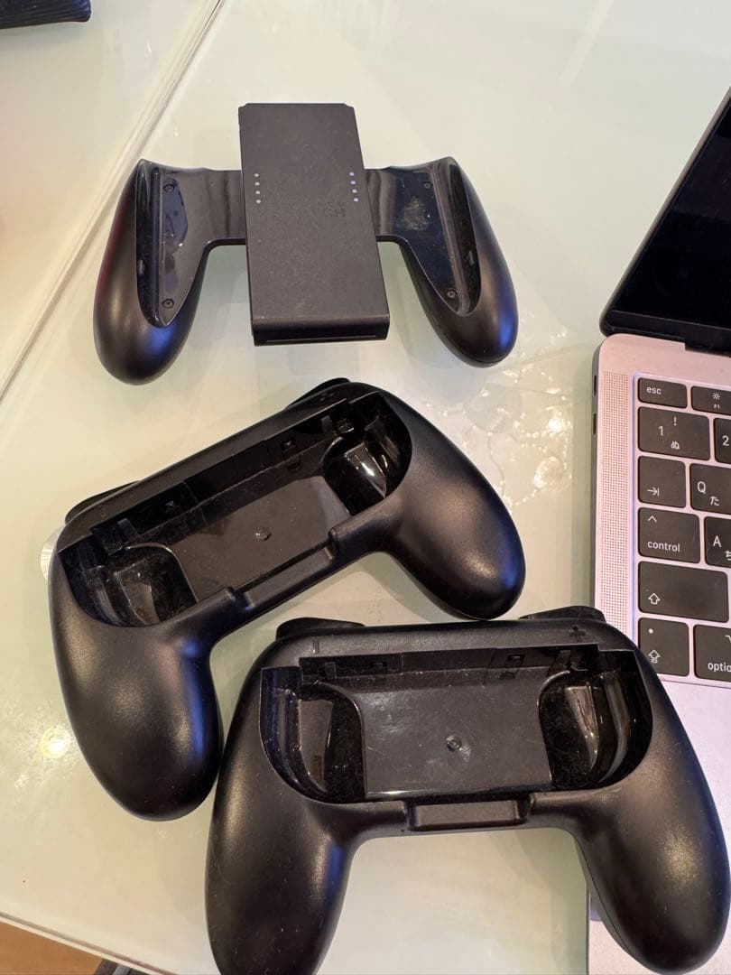 だ*ょ様 Nintendo Switch 青/赤 本体 コントローラー3個付き