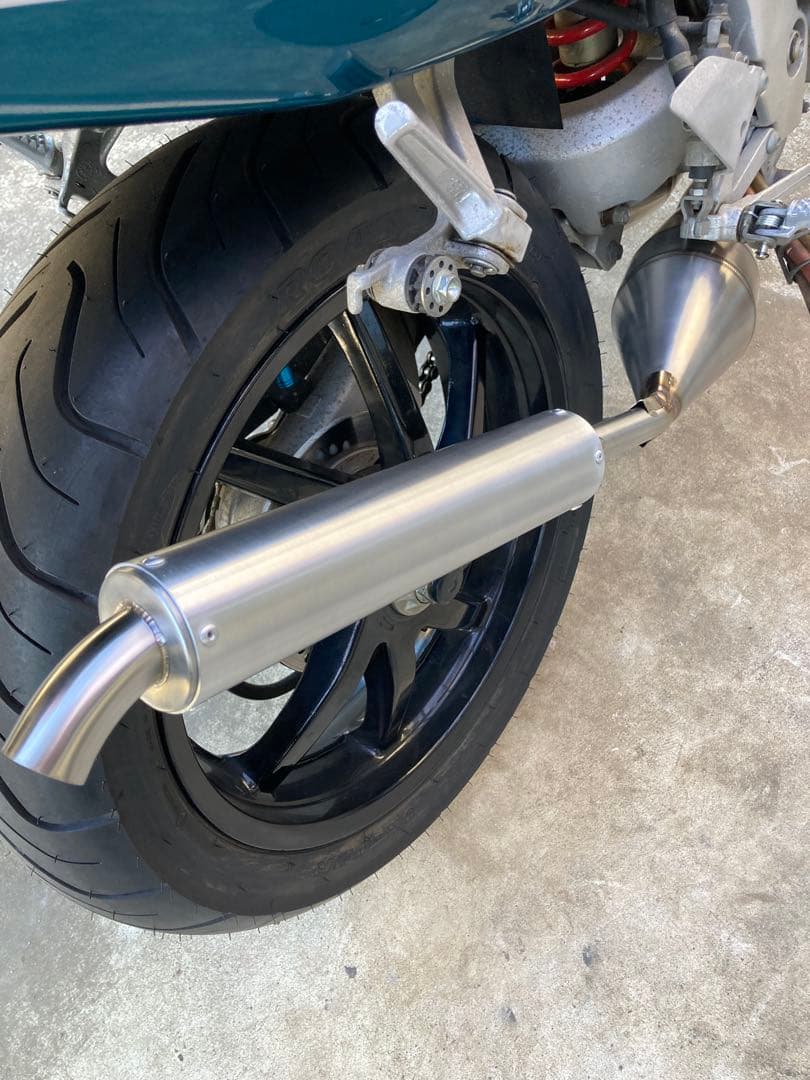 h*6様 NSR２５０Ｒ　MC28 ステンレススチール チャンバー