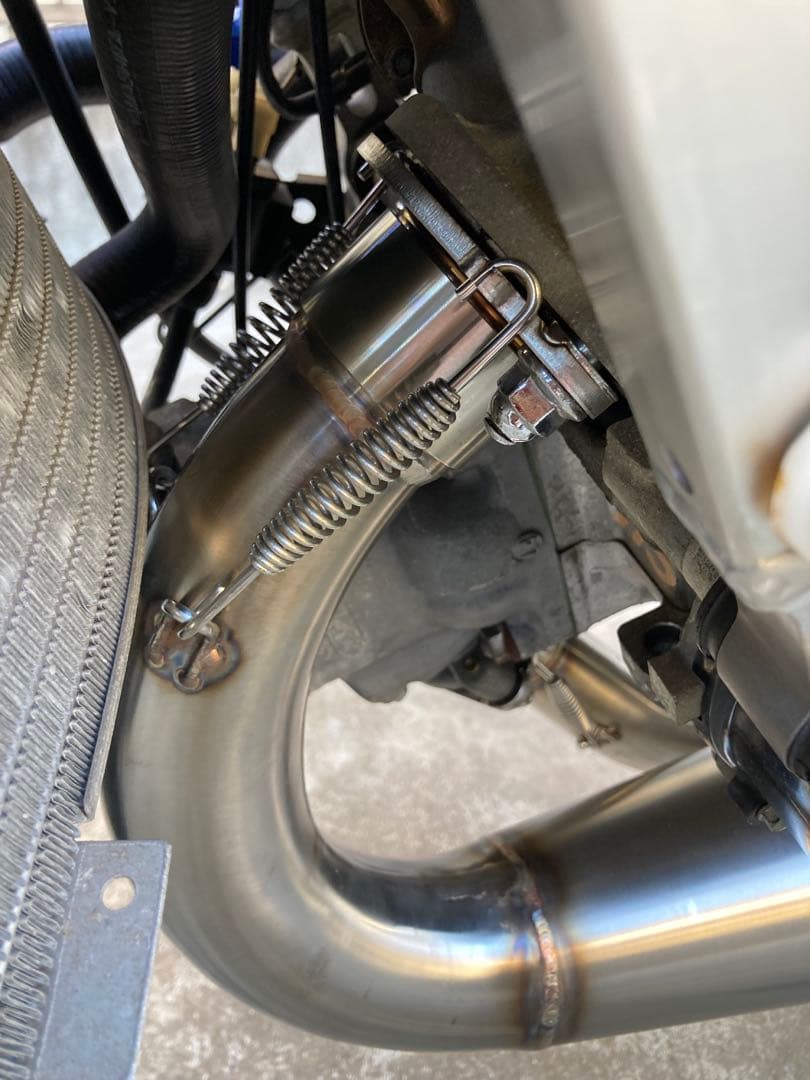 h*6様 NSR２５０Ｒ　MC28 ステンレススチール チャンバー