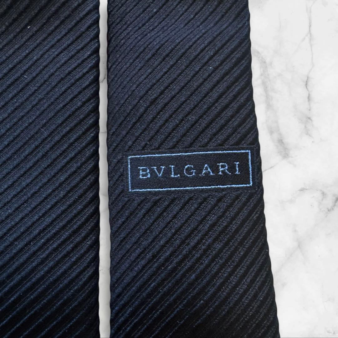 【専用】ブルガリ　ソリッド　ネクタイ　セッテピエゲ　黒　水色　大剣9cm