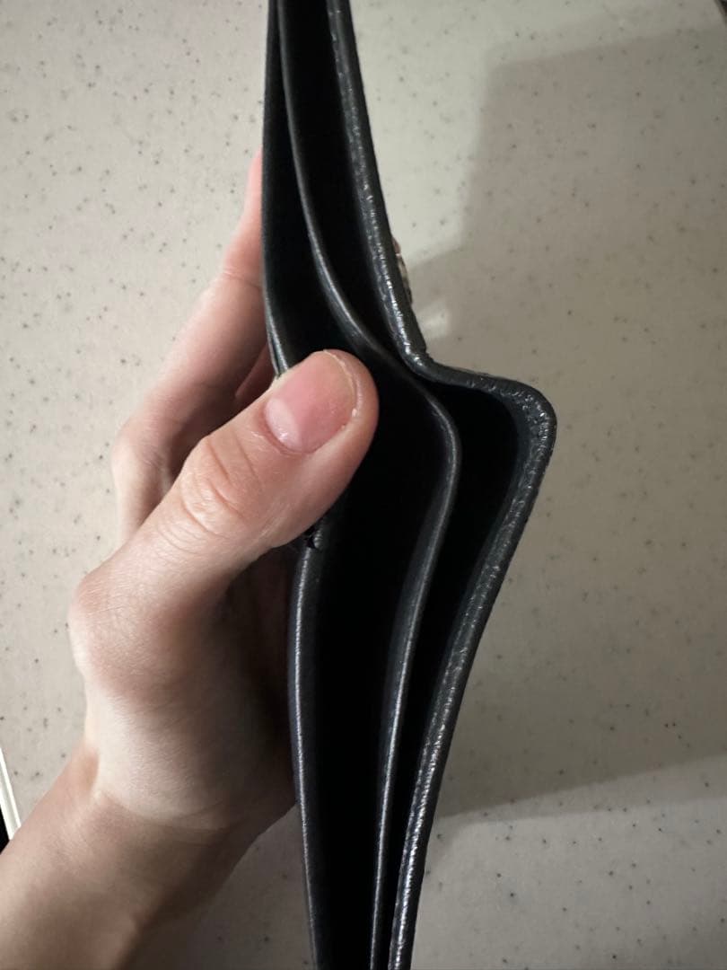 バレンシアガ チャコール レザー 二つ折り財布