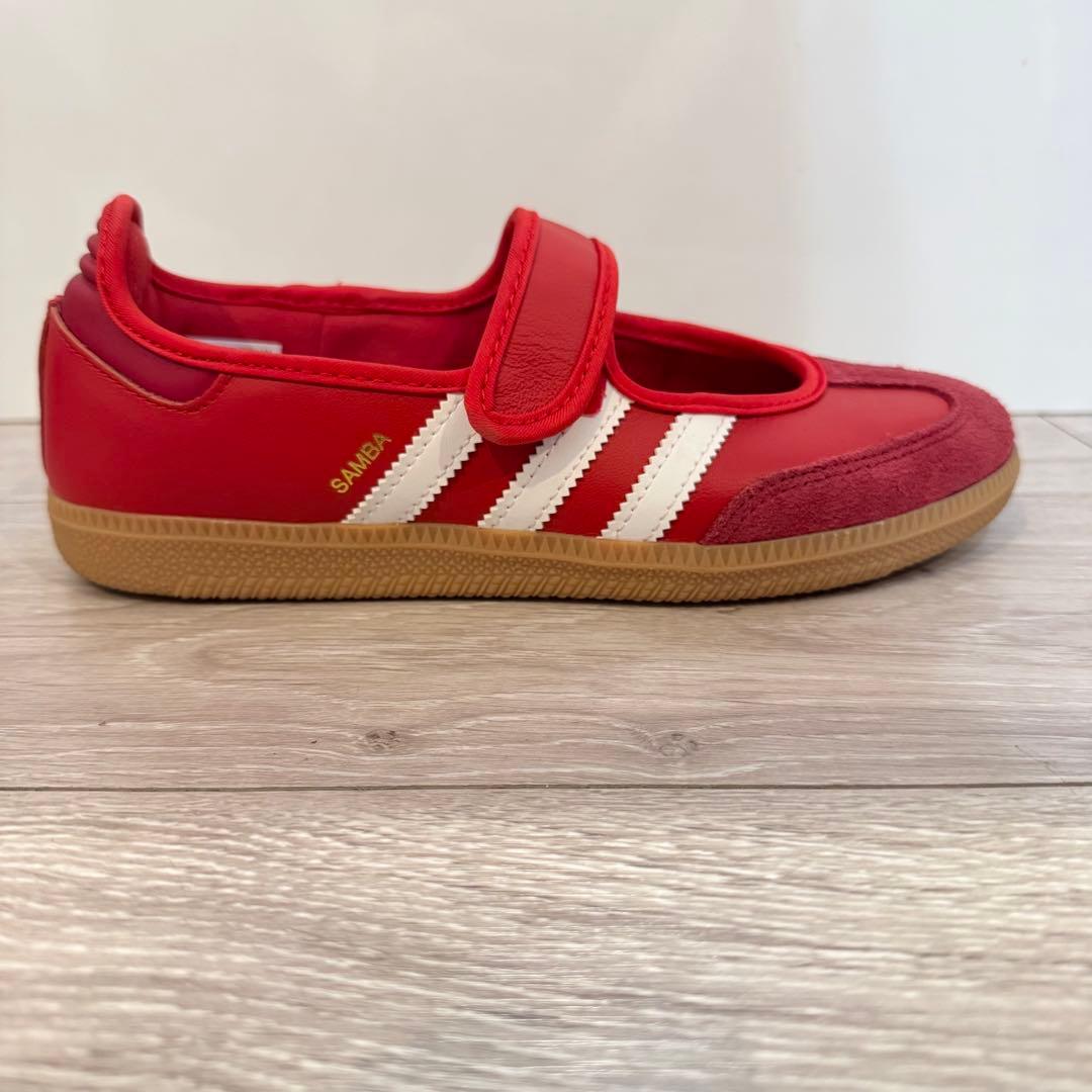 adidas originalsサンバジェーン スニーカー レッド 23.5cm