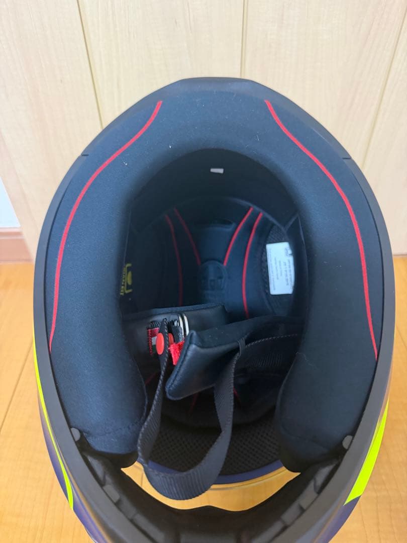 AGV フルフェイスヘルメット バレンティーノ・ロッシデザイン　最終値下げ価格