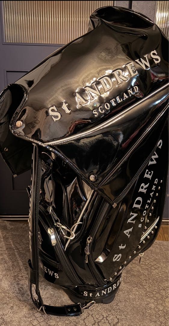 新品　St Andrews ゴルフバッグ ブラック　エナメル　スタッズ　9.5