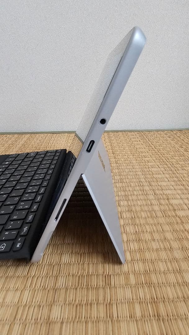 Windowsタブレット本体 Microsoft Surface go2