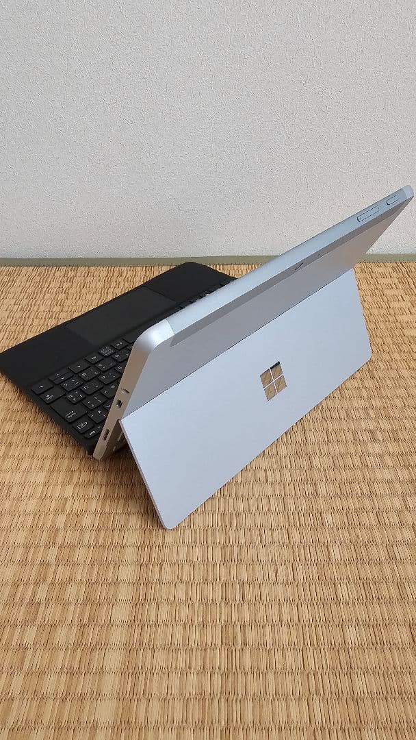 Windowsタブレット本体 Microsoft Surface go2
