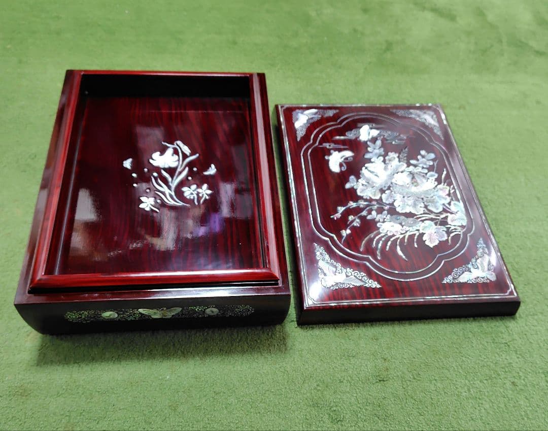 花鳥(蝶)の螺鈿細工　木製 文箱