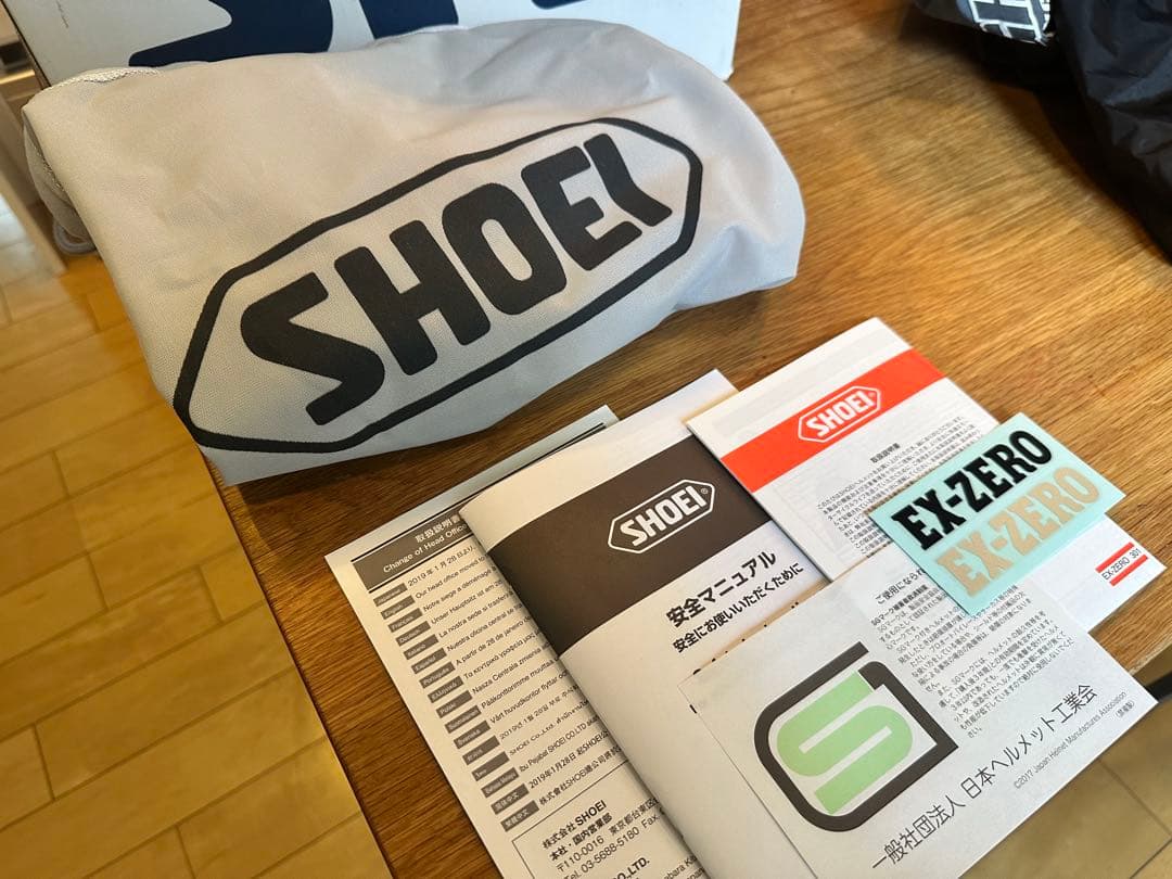 SHOEI EX-ZEROフルフェイス ヘルメット オフホワイト
