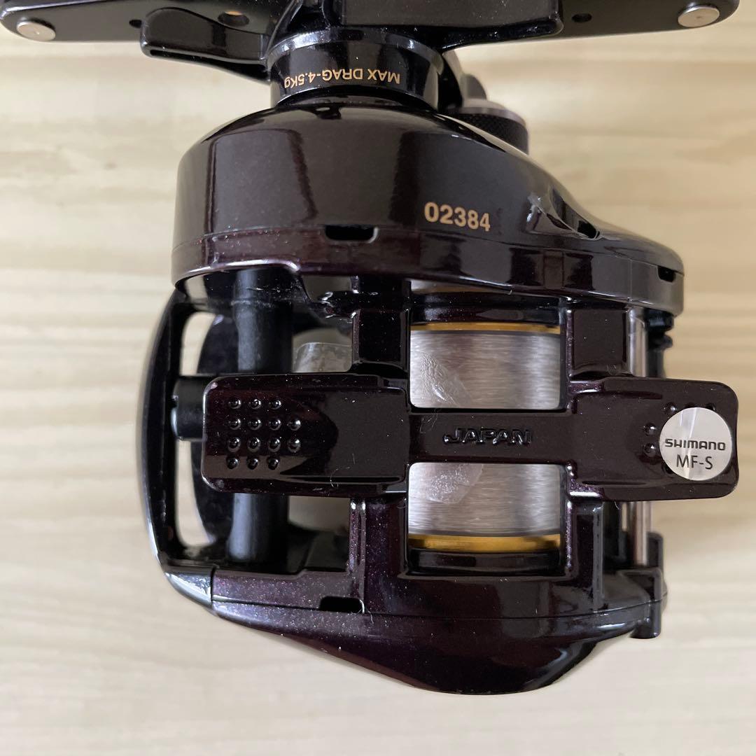 スコーピオンXT　ベイトリール1501-7（左巻き）