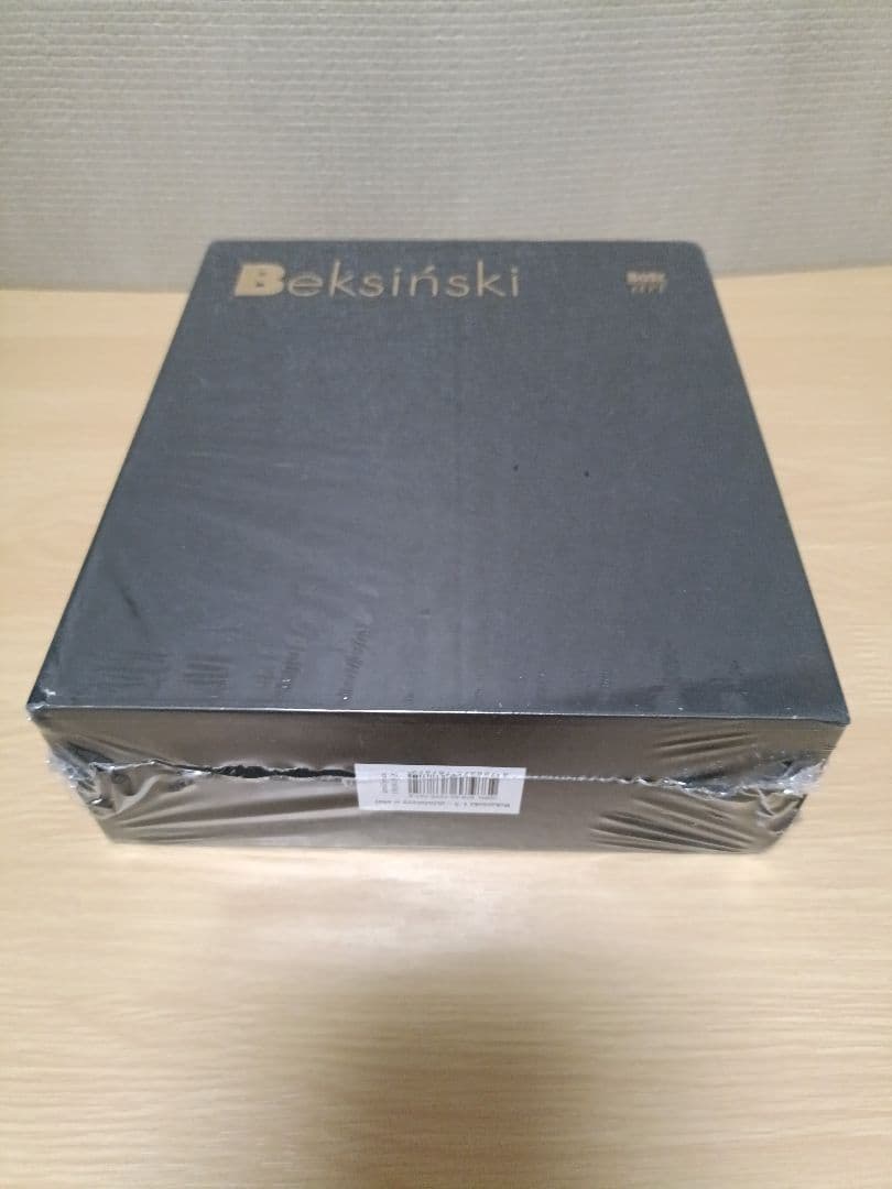 新品 ハードカバー付 Beksiski アート作品集 全5巻セット 輸入