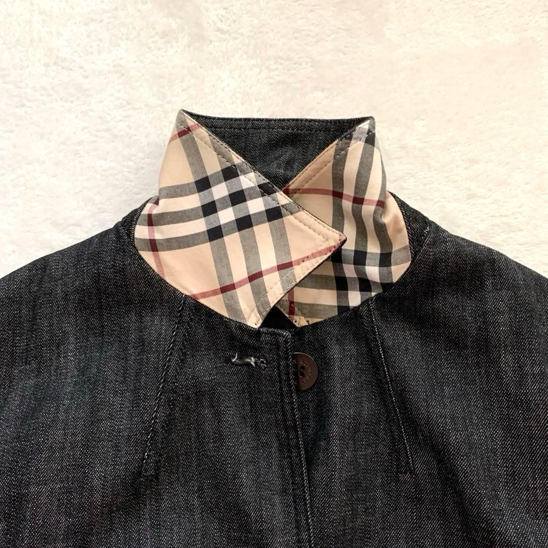 バーバリーロンドン　デニムジャケット　Ｌ　ブラックデニム　ベルト付　ノバチェック