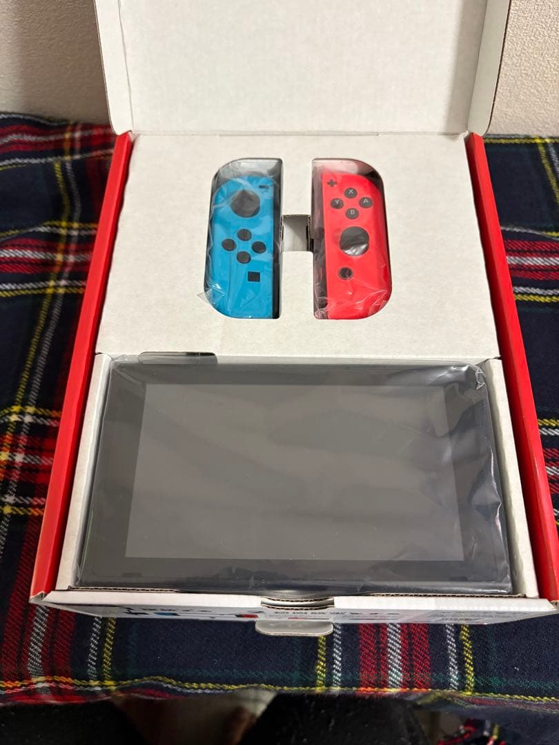 Nintendo Switch 本体 青/赤　バッテリー強化版