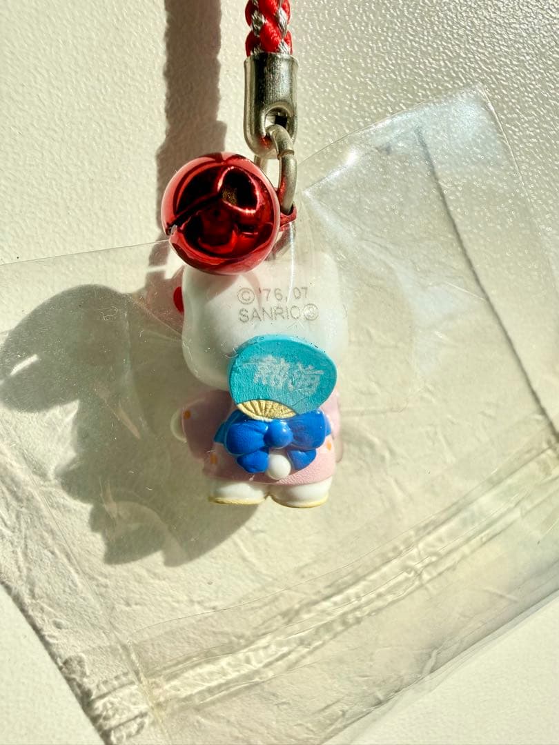 熱海限定　熱海　2007 浴衣　ご当地キティ根付け