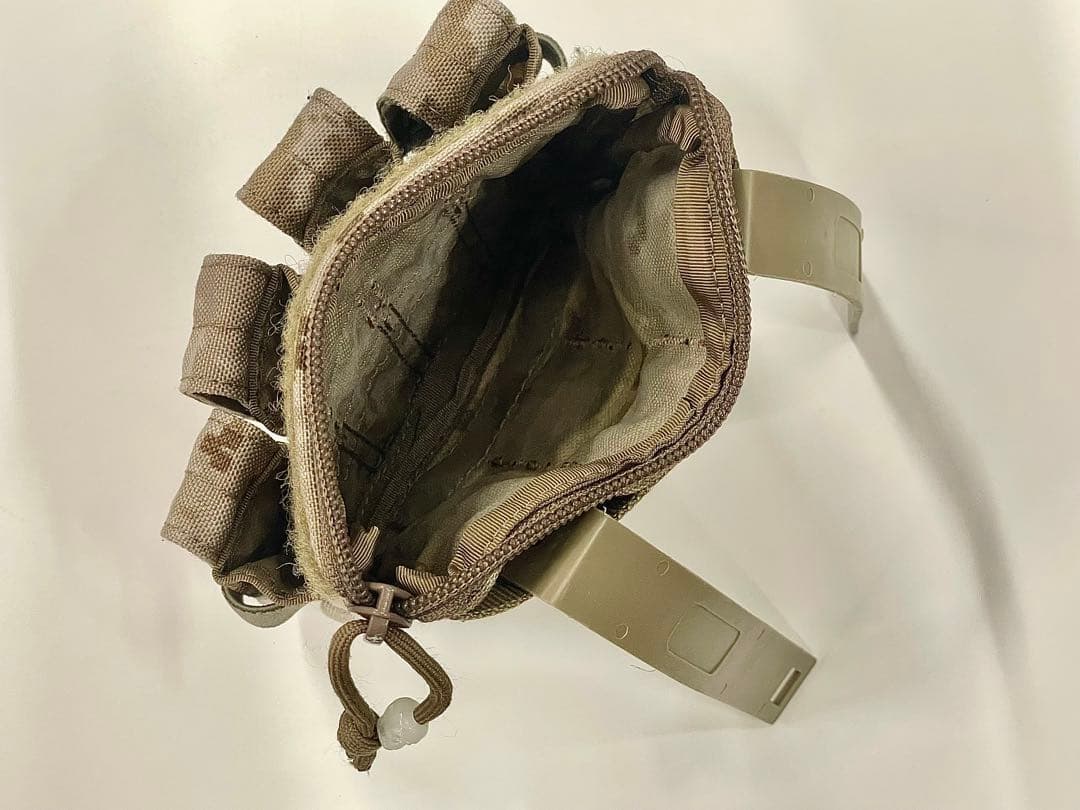 個人装備 VOLK TACTICAL GEAR QHMU POUCH