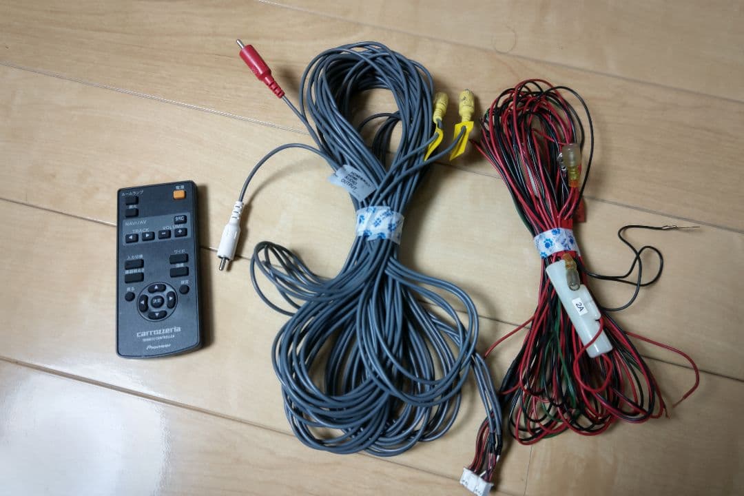 【最終値下げ】カロッツェリアPioneer TVM-FW1010フリップダウン