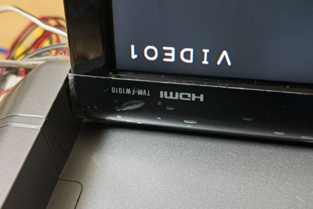 【最終値下げ】カロッツェリアPioneer TVM-FW1010フリップダウン