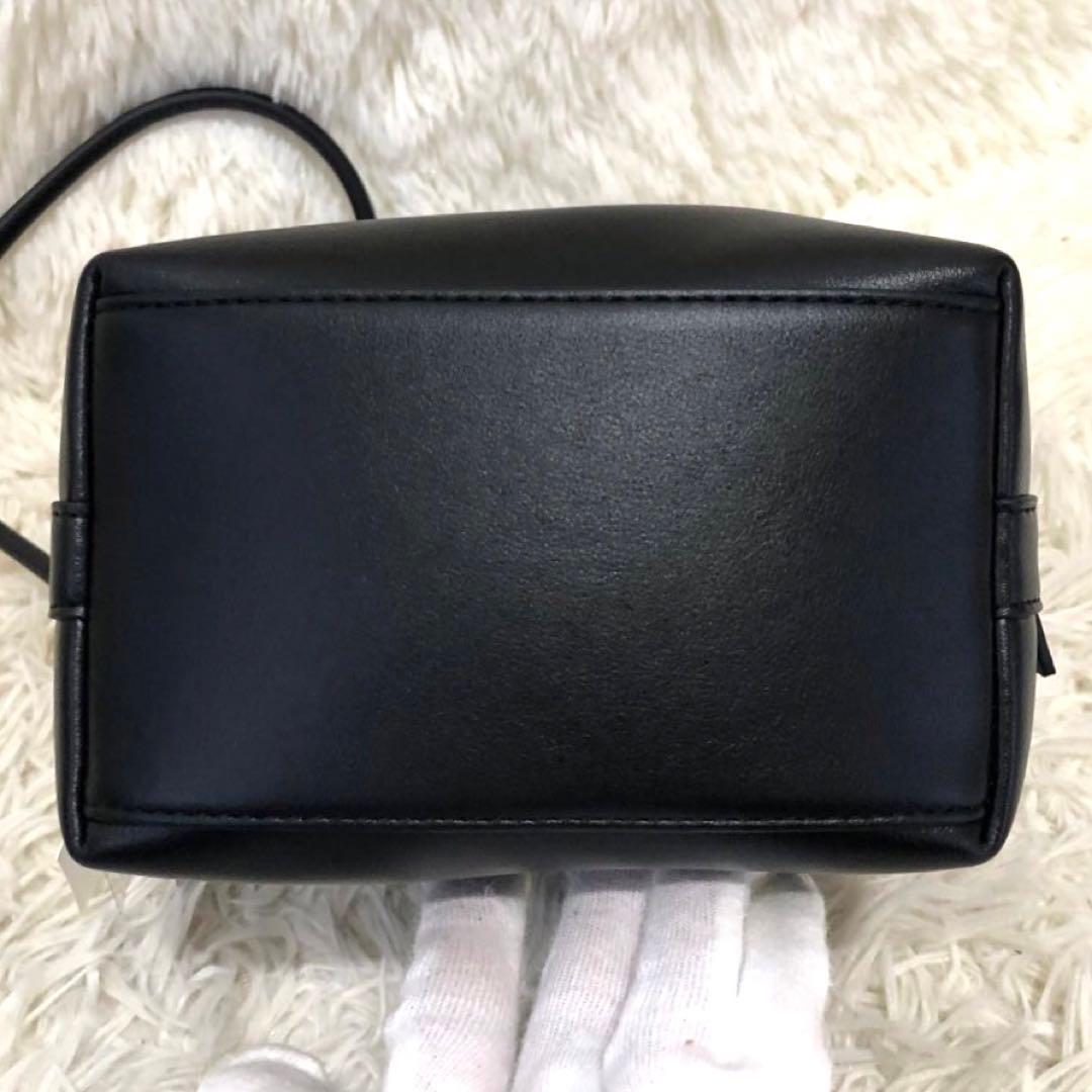 限定モデル・未使用☆ヴァジック BOND MINI MINI ショルダーバッグ