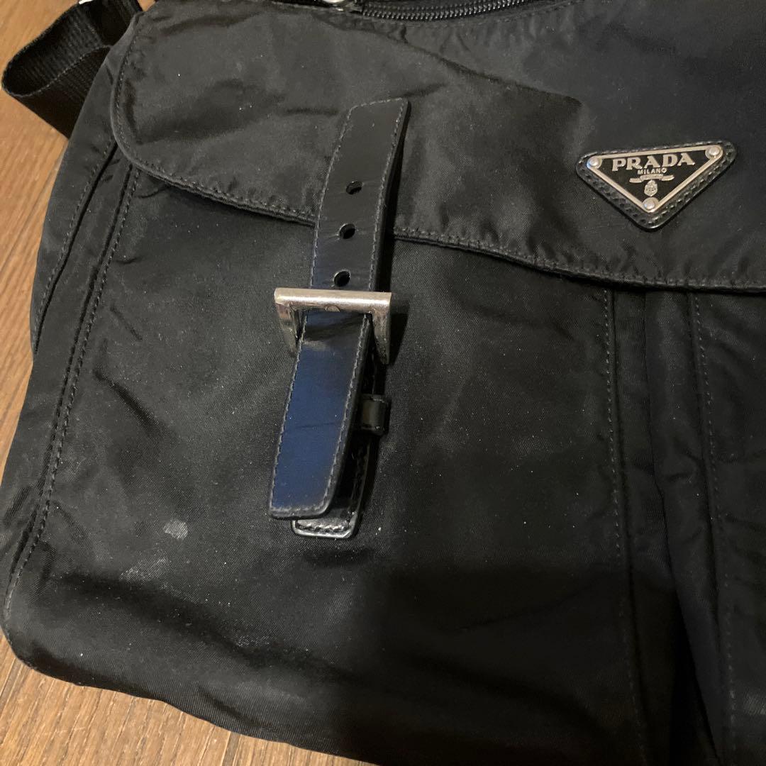 断*!様 PRADA ブラック ショルダーバッグ