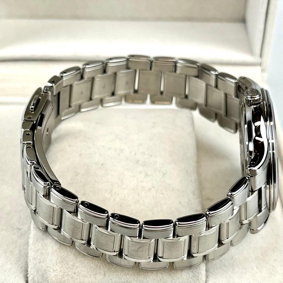 グランドセイコー　【専用箱付】　【希少】　【上質】　【大人気】　【防水】