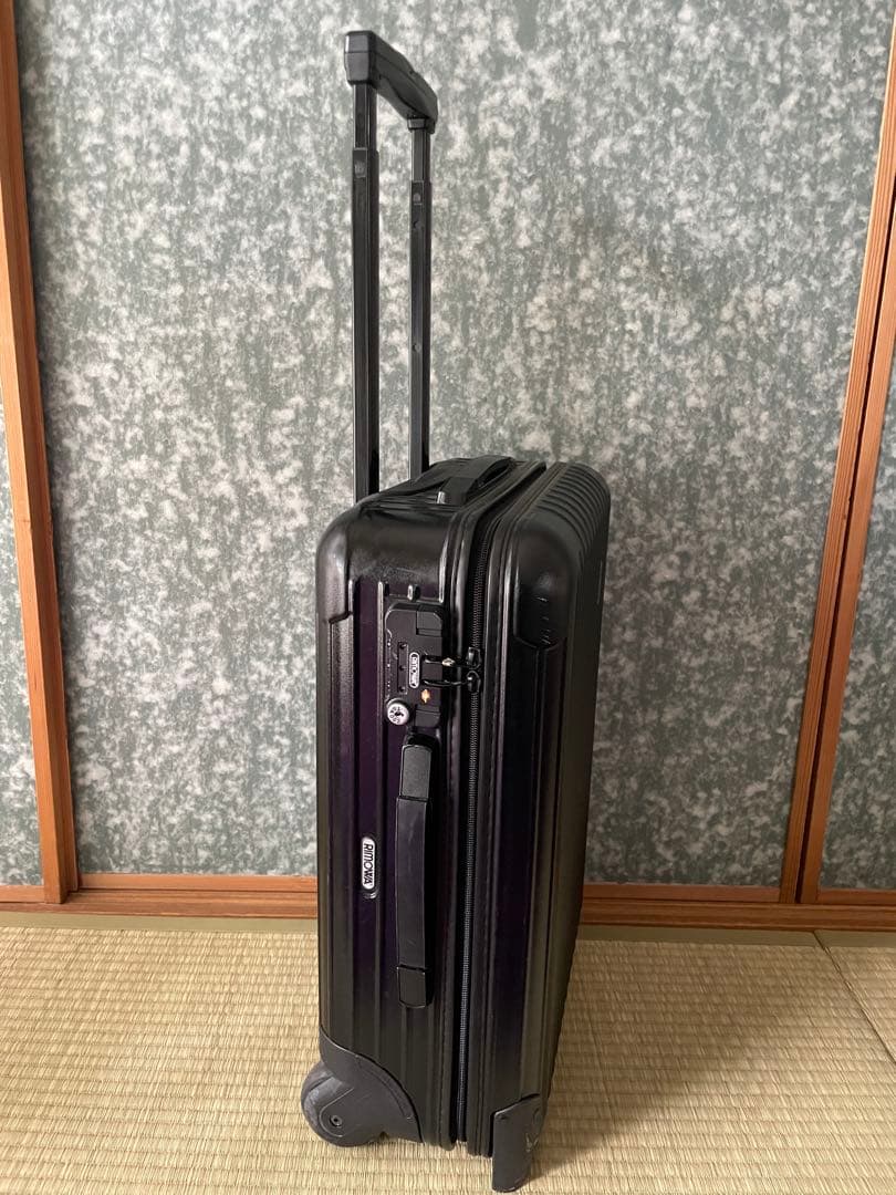 リモワ　サルサ　32Lキャリーケース　機内持ち込み