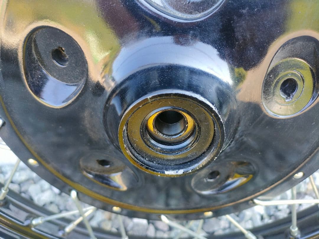 こ*ば様 SR400 フロントホイール ドラム 19インチ