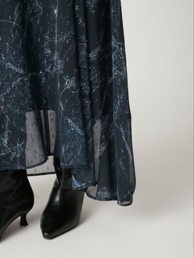 【新品未使用】FRAY I.D ホロスコーププリントリボンタイワンピース