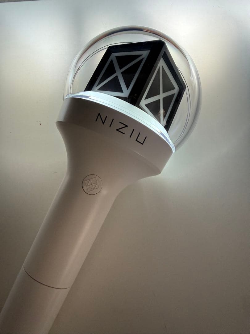 NiziU ペンライト