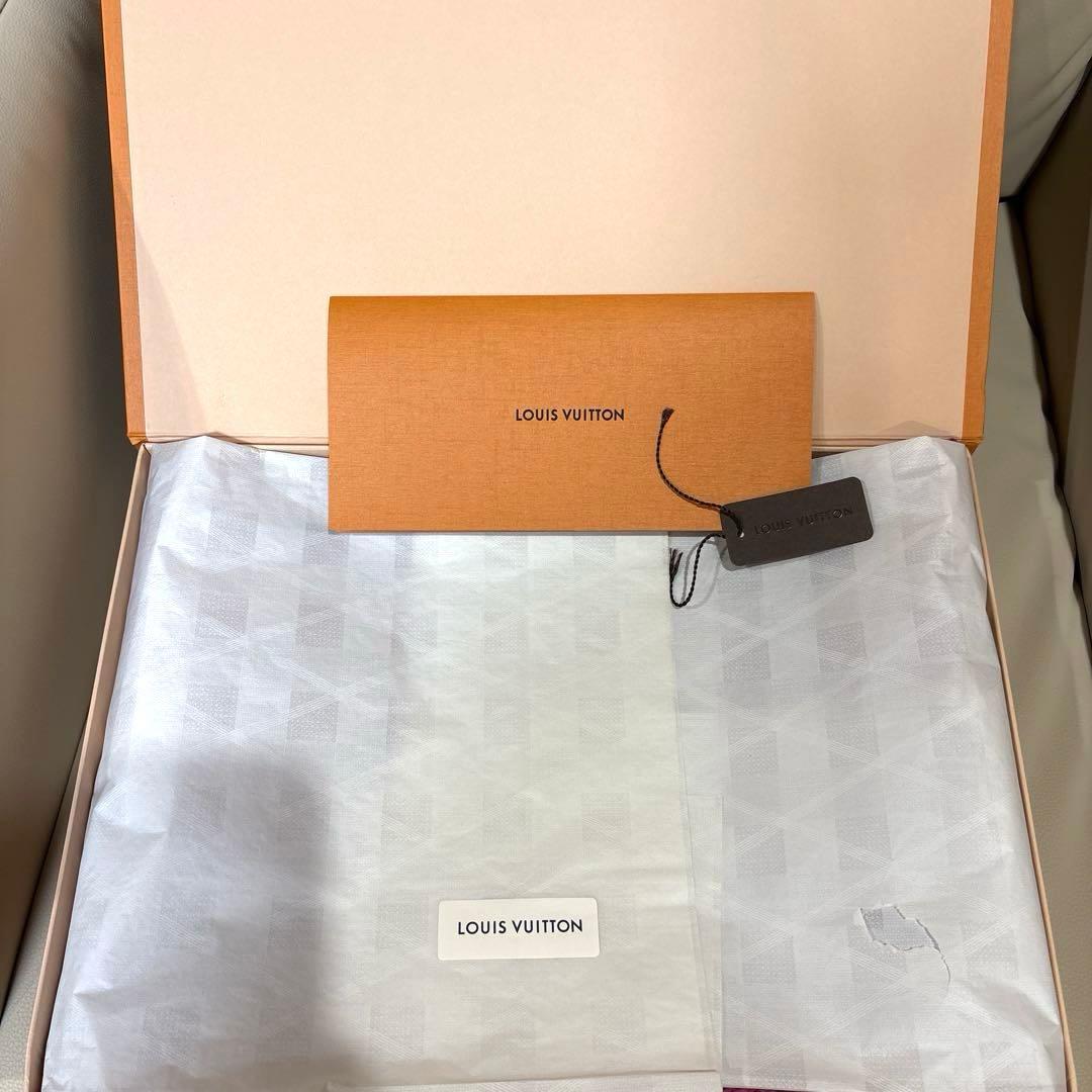 Louis Vuitton エシャルプ ロゴマニア マフラー モノグラム