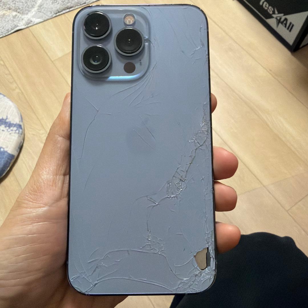 グレー スマートフォン 本体