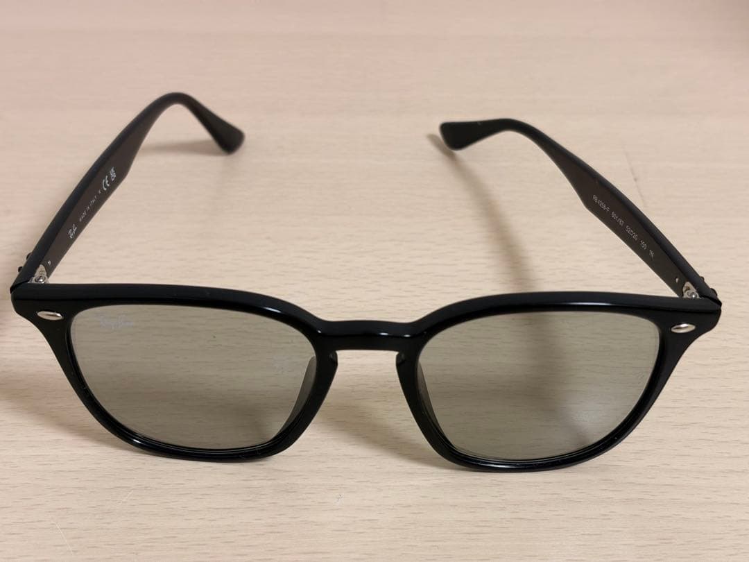 ま*ん様 Ray-Ban RB4258F サングラス 601/87