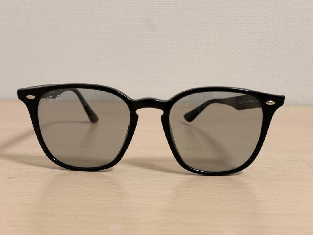 ま*ん様 Ray-Ban RB4258F サングラス 601/87