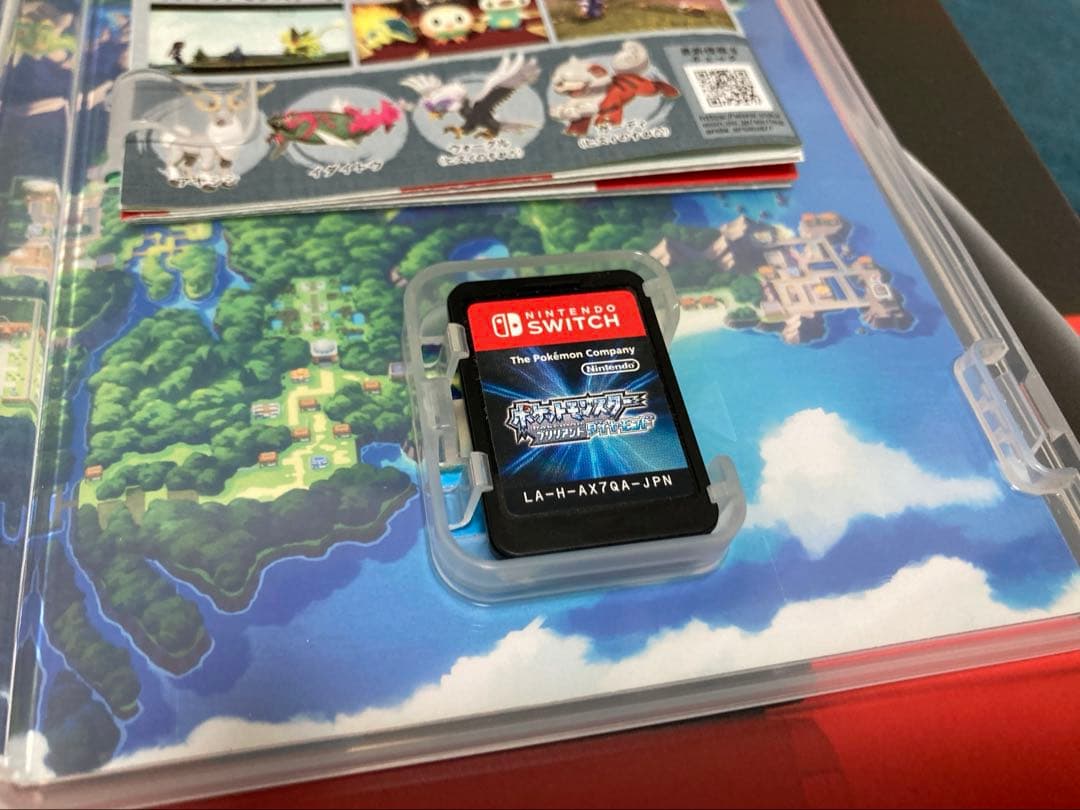 NintendoSwitchネオンブルー/ネオンレッド本体　ポケモンソフト付