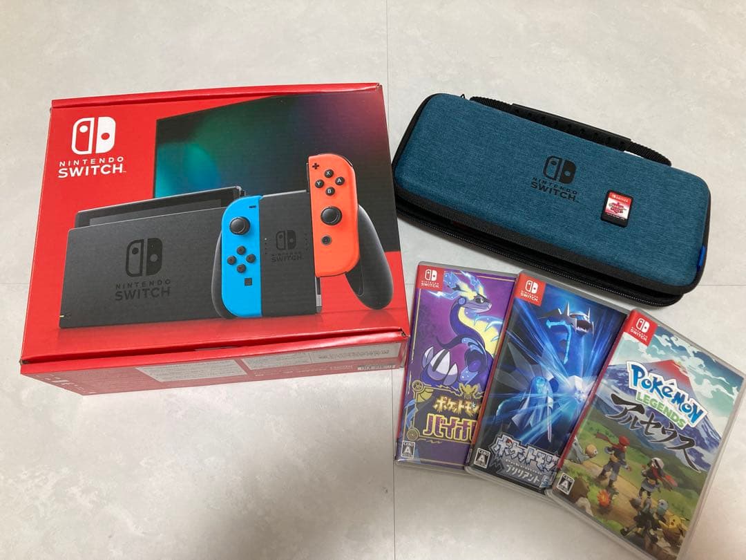 NintendoSwitchネオンブルー/ネオンレッド本体　ポケモンソフト付
