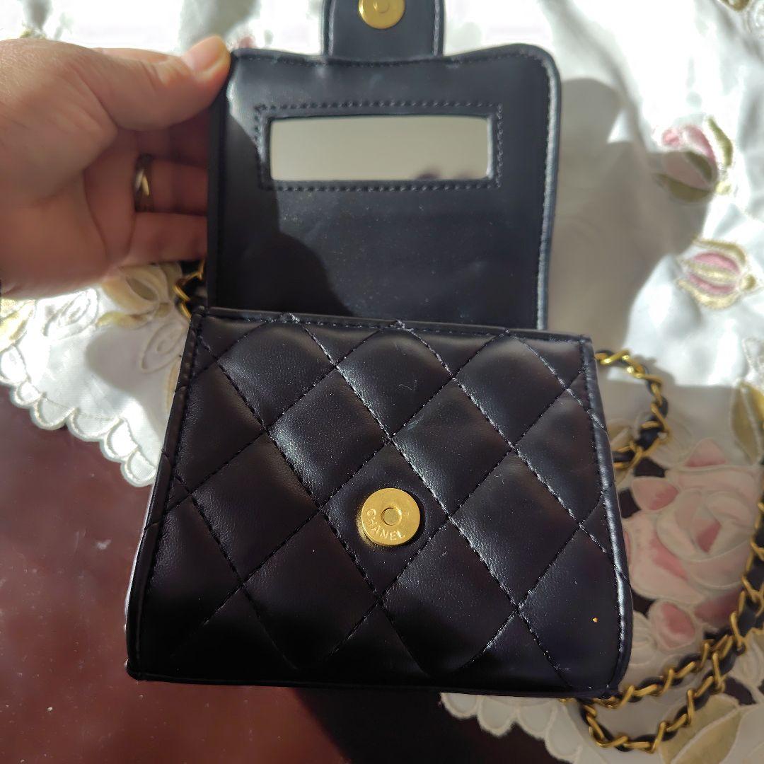 CHANEL ノベルティーミニショルダーバッグ