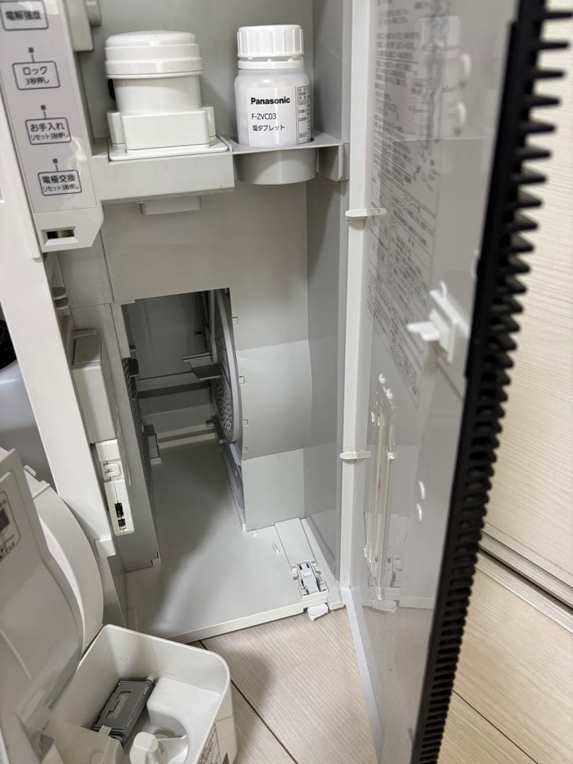 にまパナソニック空間除菌脱臭機加湿付きジアイーノFMV4300タブレット満