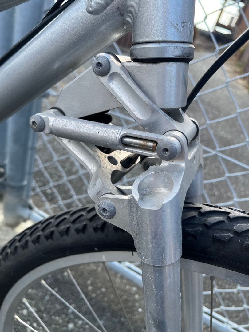 未整備　Mercedes-Benz フルサスペンション　MTB 26インチ