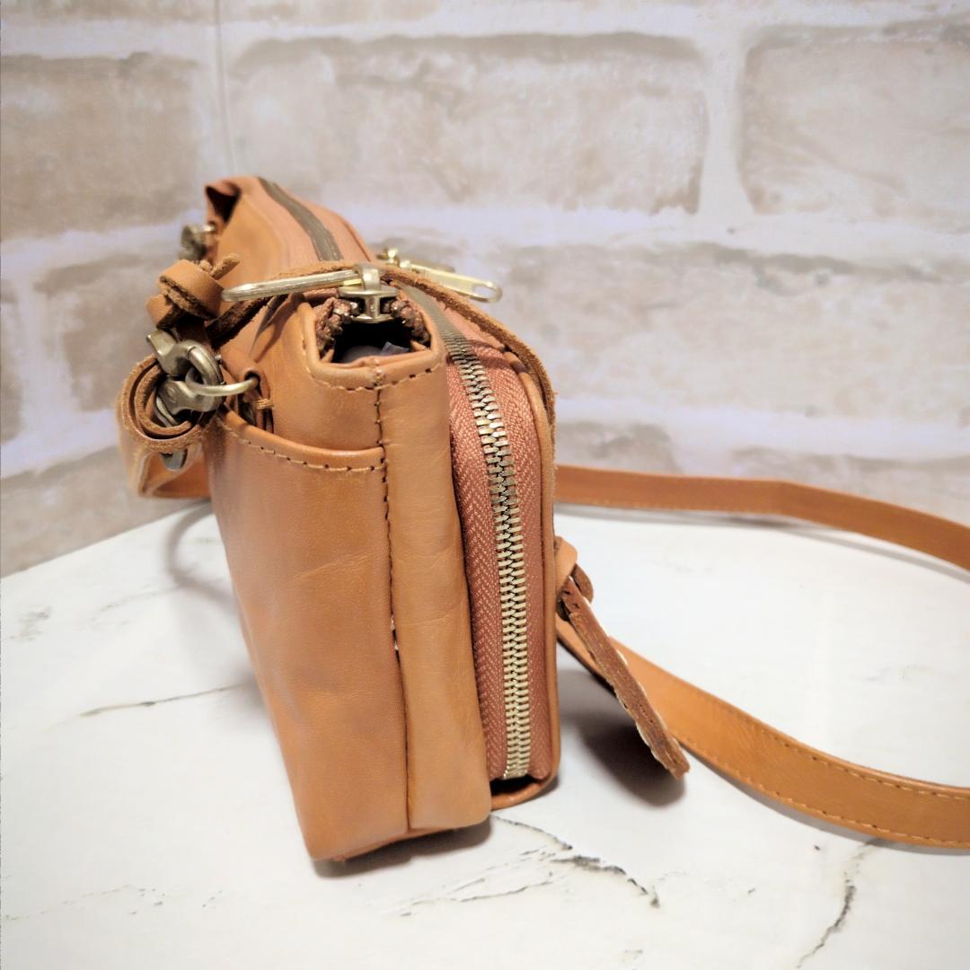 ★【ズッケロ フィラート】メッシュ ショルダーバッグ キャメル 美品 収納多し