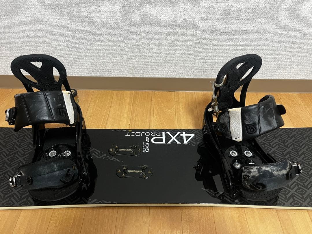 YONEX4XP PROJECT152 スノーボード　（ビンディング、ケース付）