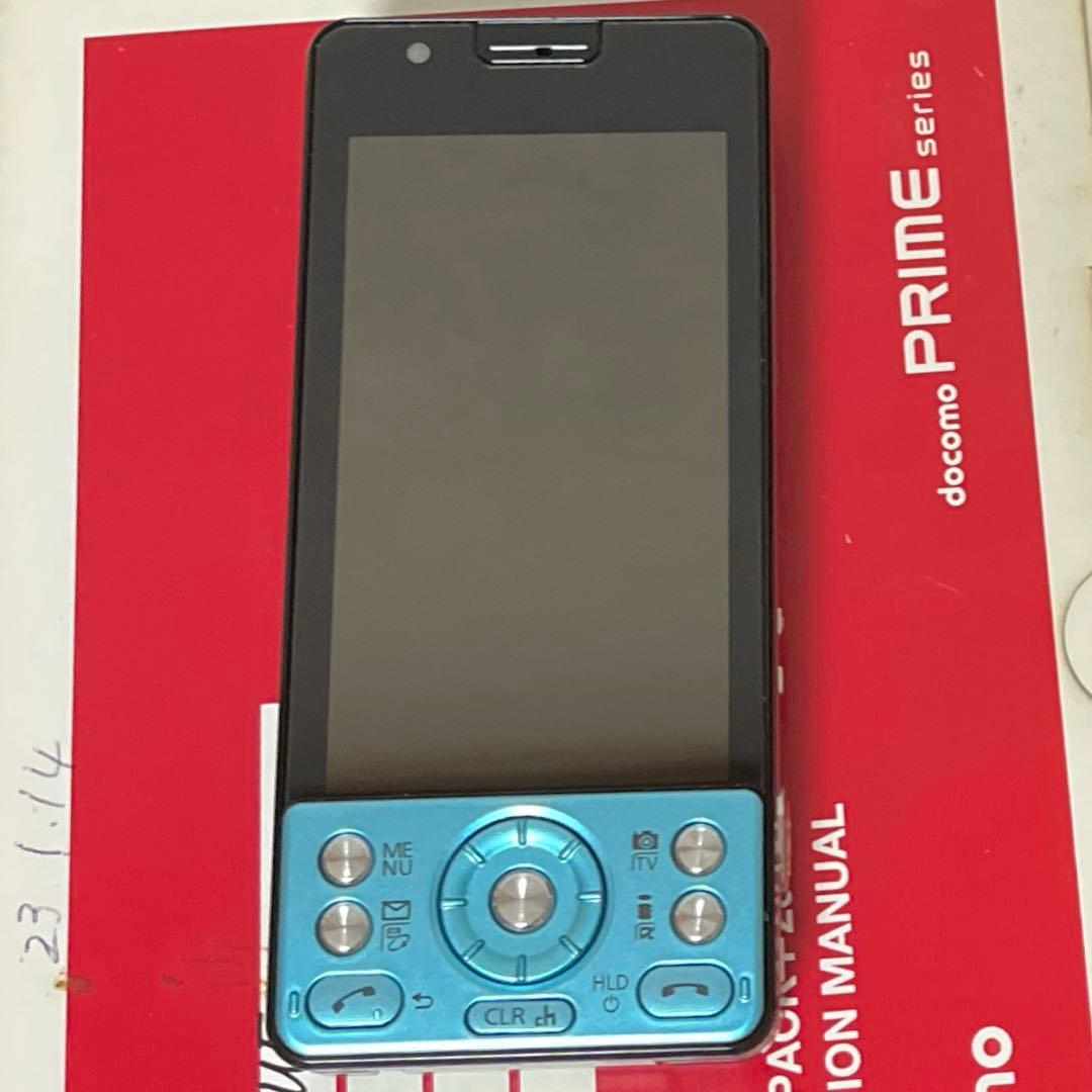 【新品未使用】ドコモ P-03C 13.2メガピクセル ブルー　docomo