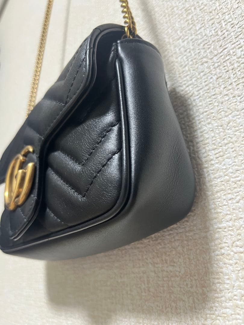 【美品】GUCCI グッチ　キルティングミニショルダーバッグ黒　GGマーモント