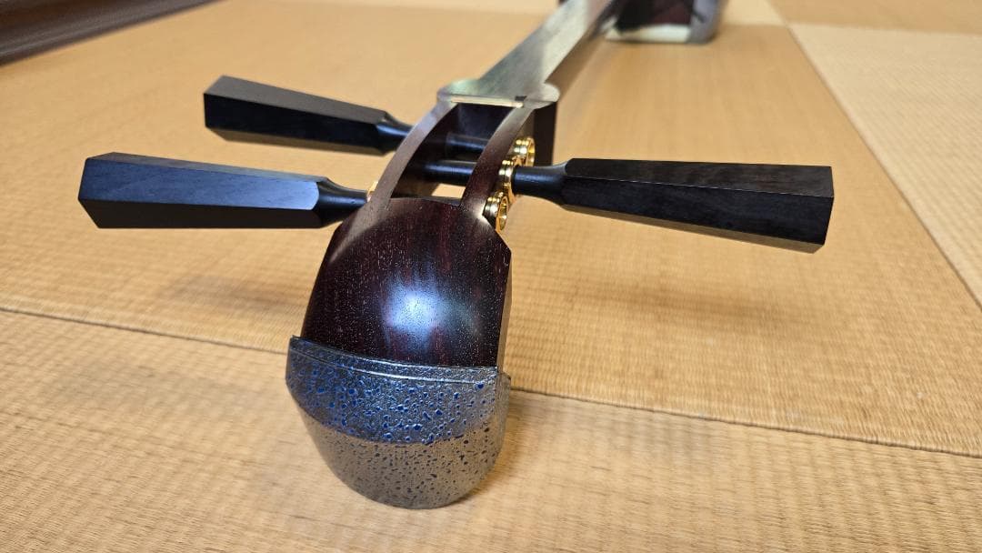 【津軽三味線】紅木　バチ2本付き