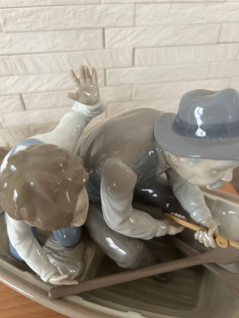 リヤドロ　おじいちゃんと魚釣り