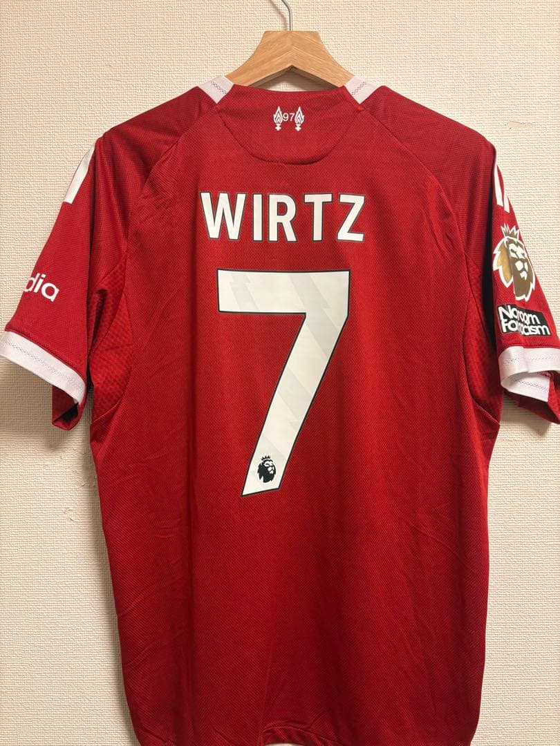 リヴァプール ヴィルツ 7番 ホームユニフォーム 25/26