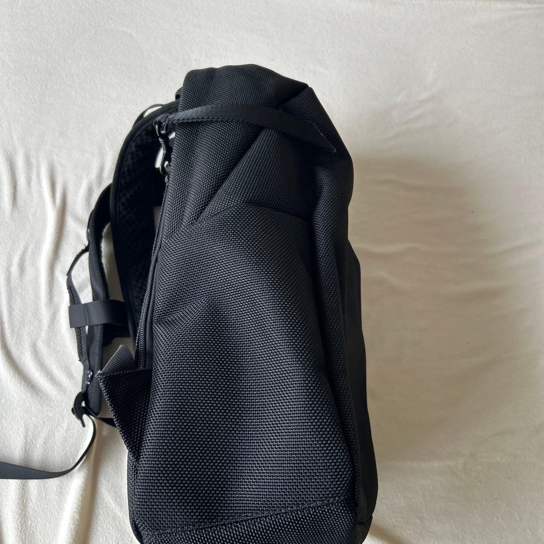 UNCAR COMPOUNDED ブラックバックパック