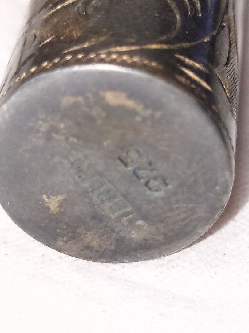 仁丹ケース 　小物入れ　銀製 アンティーク ヴィンテージ　925　工芸品