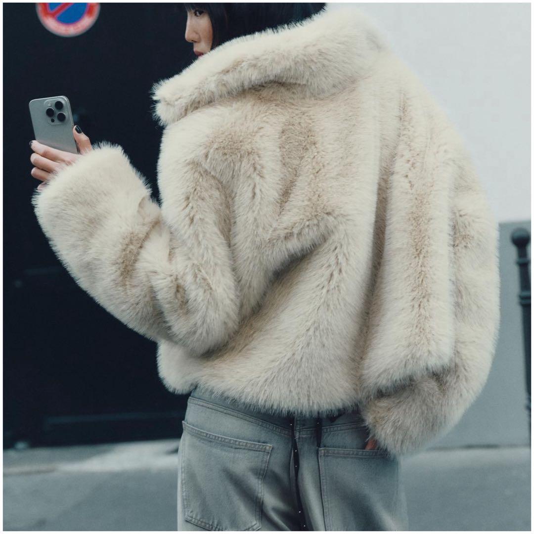 未使用【ZARA/ザラ】ショートフェイクファーコート S ライトベージュ