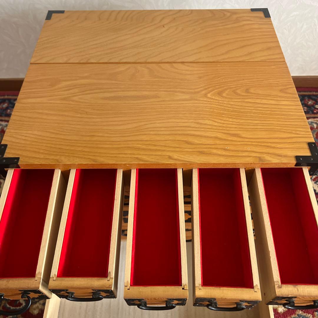 Aliです。骨董品　薬箪笥　薬箱　小箪笥　5段小引き出し17杯